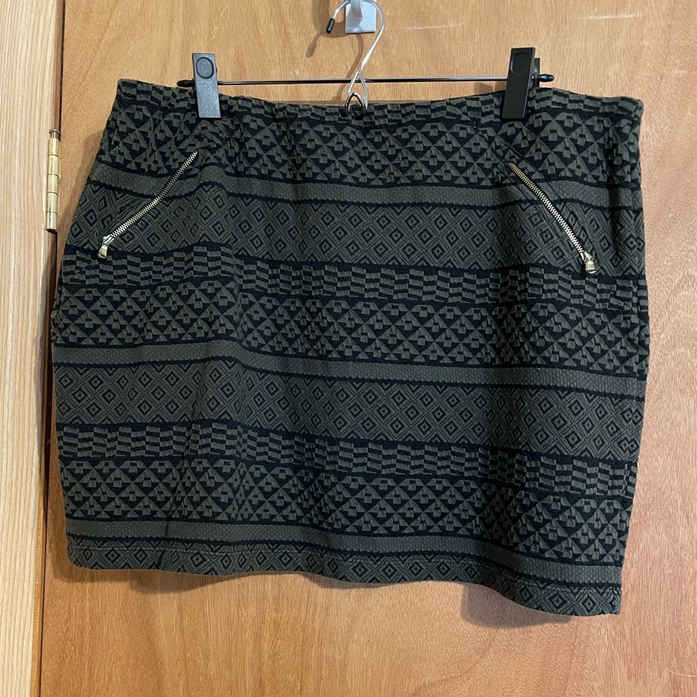 Hunter Green Aztec Mini Skirt
